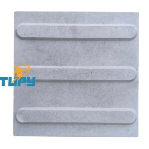 PISO TATIL DE CONCRETO DIRECIONAL 3 GUIAS 25X25 – NATURAL